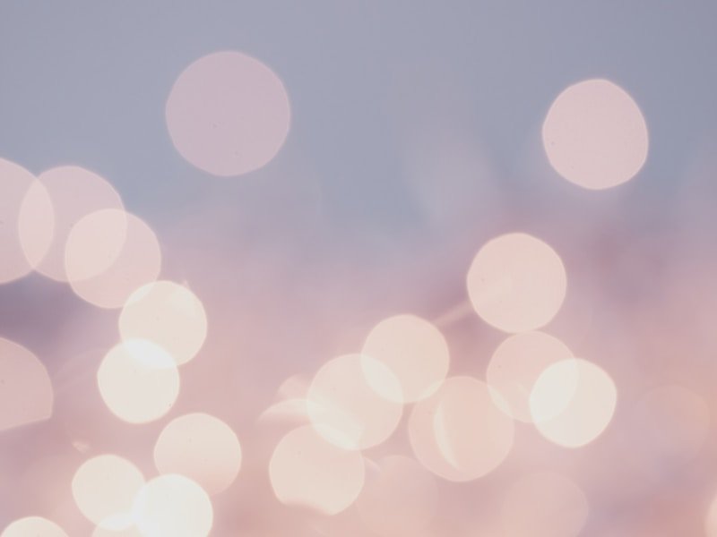 Should You Use Red Light Therapy in the Morning or at Night - Skifir